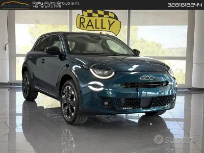 Nuova Fiat 600 La Prima 110 CV (80 kW) 2025 Bluazzurro SUV