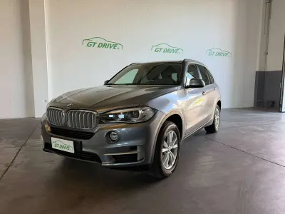 Usata BMW X5 313 CV (230 kW) 2017 Grigio scuro metallizzato SUV