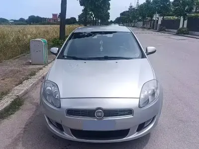Usata Fiat Bravo 120 CV (88 kW) 2009 Grigio Utilitaria