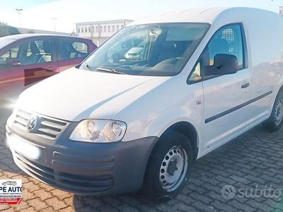 Usata VW Caddy 105 CV (77 kW) 2009 Bianco Monovolume