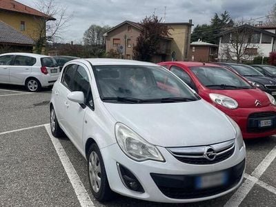 Usata Opel Corsa 85 CV (62 kW) 2012 Bianco Utilitaria