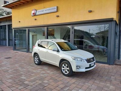 Usata Toyota RAV4 150 CV (110 kW) 2010 Bianco SUV