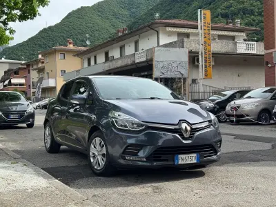Usata Renault Clio IV 75 CV (55 kW) 2018 Blu Berlina