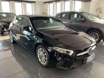Usata Mercedes A180 116 CV (85 kW) 2019 Nero Berlina