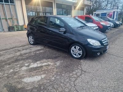 Usata Mercedes B180 109 CV (80 kW) 2008 Nero Monovolume