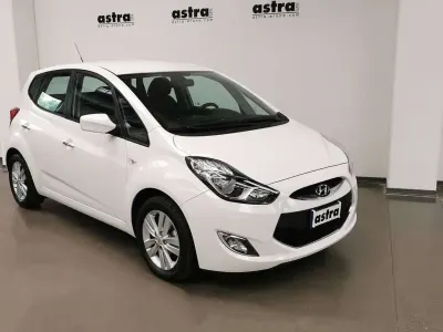 Käytetty Hyundai ix20 Comfort 90 HP (66 kW) 2012 Valkoinen Viistoperä