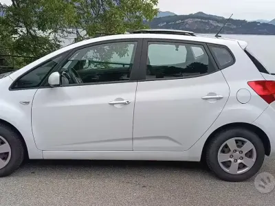 Usado Kia Venga 90 CV (66 kW) 2013 Blanco Utilitario