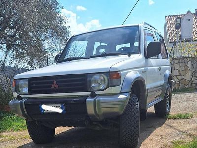 Usata Mitsubishi Pajero 1992 Bianco SUV