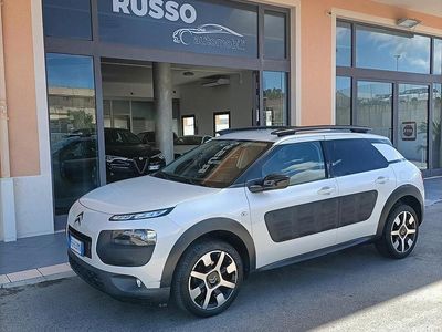 Usata Citroën C4 Shine 99 CV (72 kW) 2015 Bianco SUV