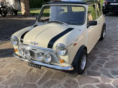 Usata Austin Mini 44 CV (32 kW) 1982 Berlina