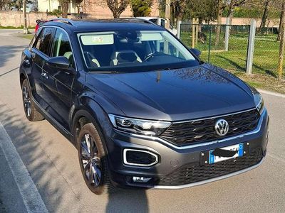 Usata VW T-Roc Advance 150 CV (110 kW) 2019 Grigio SUV