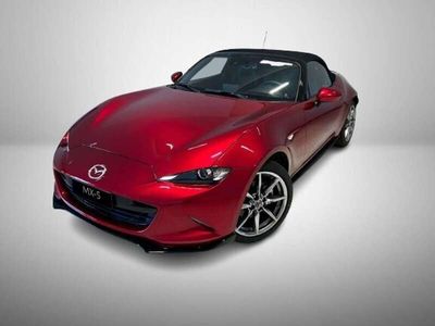 Usata Mazda MX5 Exclusive-Line 132 CV (97 kW) 2024 Rosso Cabrio