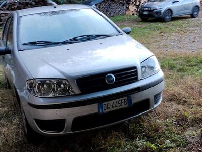 Usata Fiat Punto 60 CV (44 kW) 2007 Grigio Berlina