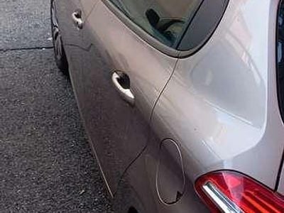 Usata Peugeot 208 Allure 82 CV (60 kW) 2013 Grigio Utilitaria