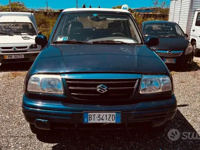 Usata Suzuki Grand Vitara 94 CV (69 kW) 2001 Blu Cabrio