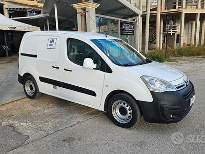 Usata Citroën Berlingo 100 CV (73 kW) 2017 Bianco Monovolume