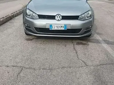 Usata VW Golf VII Business 110 CV (80 kW) 2015 Station wagon