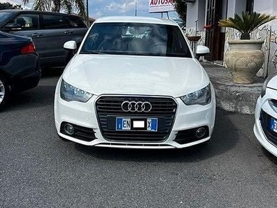 Usata Audi A1 105 CV (77 kW) 2012 Bianco Utilitaria
