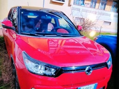 Usata SsangYong Tivoli 128 CV (94 kW) 2018 Rosso SUV