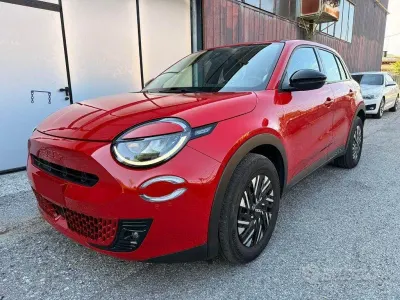 Usata Fiat 600E Red 61 kW (84 CV) 2023 Rosso SUV