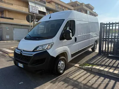 Usata Citroën Jumper 140 CV (102 kW) 2023 Bianco Monovolume