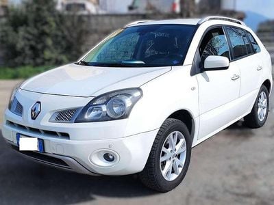 Usata Renault Koleos Dynamique 150 CV (110 kW) 2009 Bianco SUV