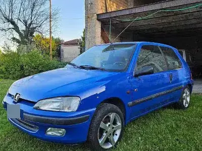 Usata Peugeot 106 75 CV (55 kW) 1998 Bluazzurro Utilitaria