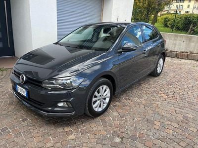 Usata VW Polo Highline 95 CV (69 kW) 2019 Grigio Utilitaria