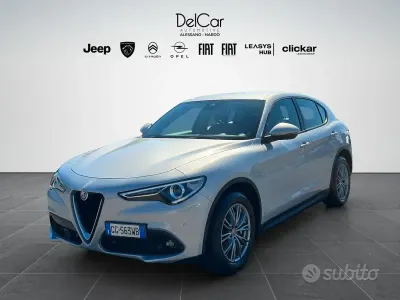 Usata Alfa Romeo Stelvio Business 190 CV (139 kW) 2021 Blu SUV