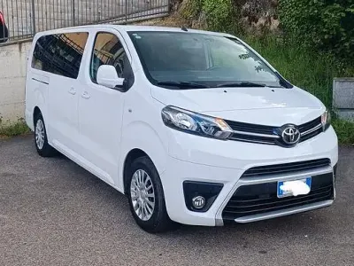 Usata Toyota Proace Verso 150 CV (110 kW) 2018 Bianco Station wagon