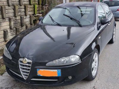 usata Alfa Romeo 147 5p 1.6 ts 16v BlackLine 105cv