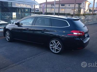 Usata Peugeot 308 SW Allure 2015 Blu Station wagon