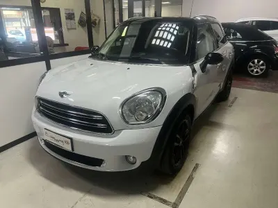 Usata Mini Cooper D Countryman 111 CV (81 kW) 2015 Bianco SUV
