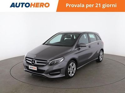 Usata Mercedes B180 110 CV (80 kW) 2016 Grigio Monovolume