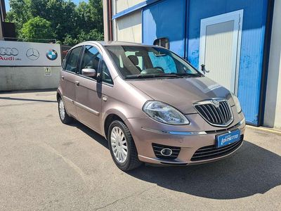 Usata Lancia Musa 95 CV (69 kW) 2008 Cipria met. Monovolume