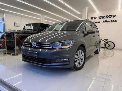 Usata VW Touran Business 116 CV (85 kW) 2020 Grigio Monovolume