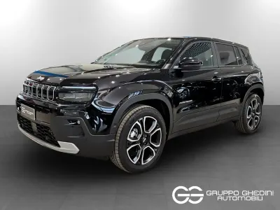 Nuevo Jeep Avenger Summit 100 CV (73 kW) 2026 Negro SUV