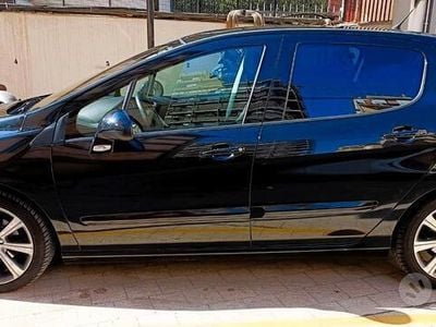 Usata Peugeot 308 112 CV (82 kW) 2012 Nero Berlina