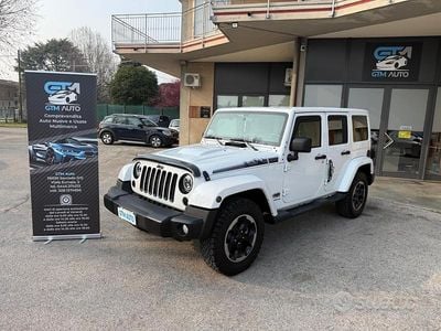Usata Jeep Wrangler Unlimited Sahara 200 CV (147 kW) 2014 Bianco SUV