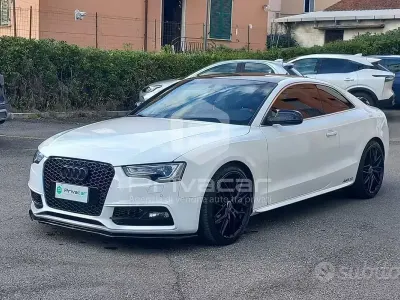 Begagnad Audi A5 Ambiente 177 HK (130 kW) 2013 Vit Sportkupé