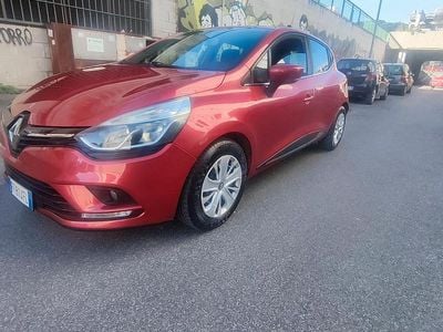 Usata Renault Clio IV Intens 90 CV (66 kW) 2017 Rosso Berlina