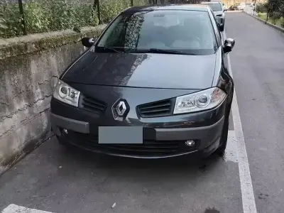 Usata Renault Mégane II 106 CV (77 kW) 2006 Berlina