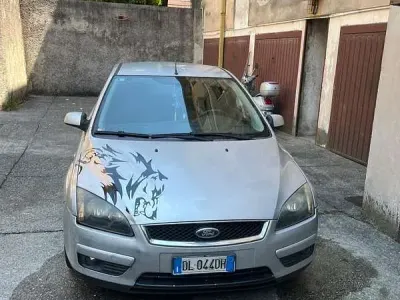 Usata Ford Focus 90 CV (66 kW) 2007 Berlina