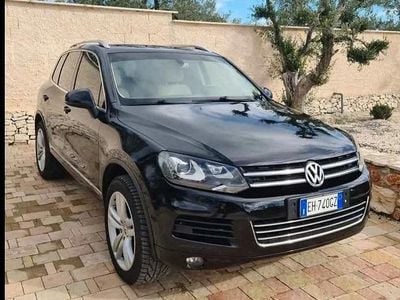 Usata VW Touareg Executive 245 CV (180 kW) 2011 Nero SUV