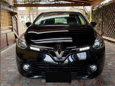 Usata Renault Clio IV 75 CV (55 kW) 2016 Nero Utilitaria