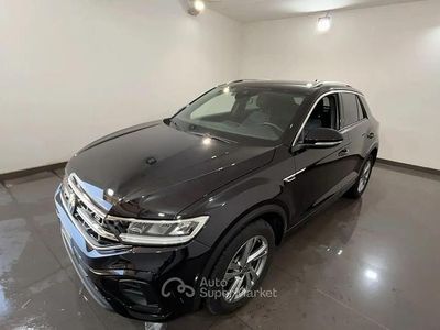 Usata VW T-Roc R-line 110 CV (80 kW) 2022 Nero SUV