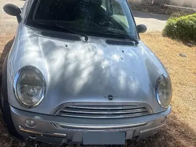 Usata Mini ONE 75 CV (55 kW) 2003 Bluazzurro Utilitaria
