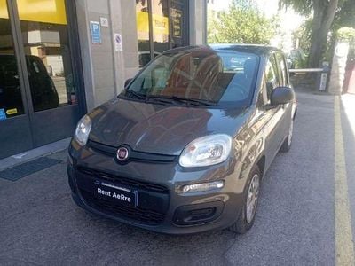 Usata Fiat Panda Garmin 69 CV (50 kW) 2022 Grigio chiaro Utilitaria