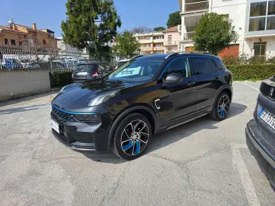 Usata Lynk & Co 01 179 CV (131 kW) 2021 Nero SUV