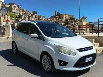 Usata Ford C-MAX Titanium 116 CV (85 kW) 2012 Bianco Monovolume